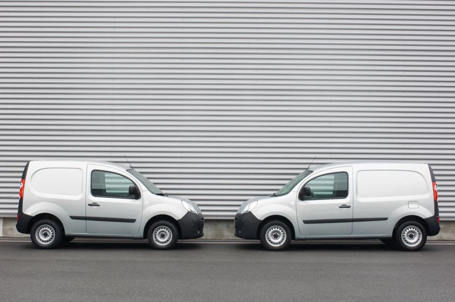  Renault Kangoo Express Compact 2008 года  (фото 11 из 41)